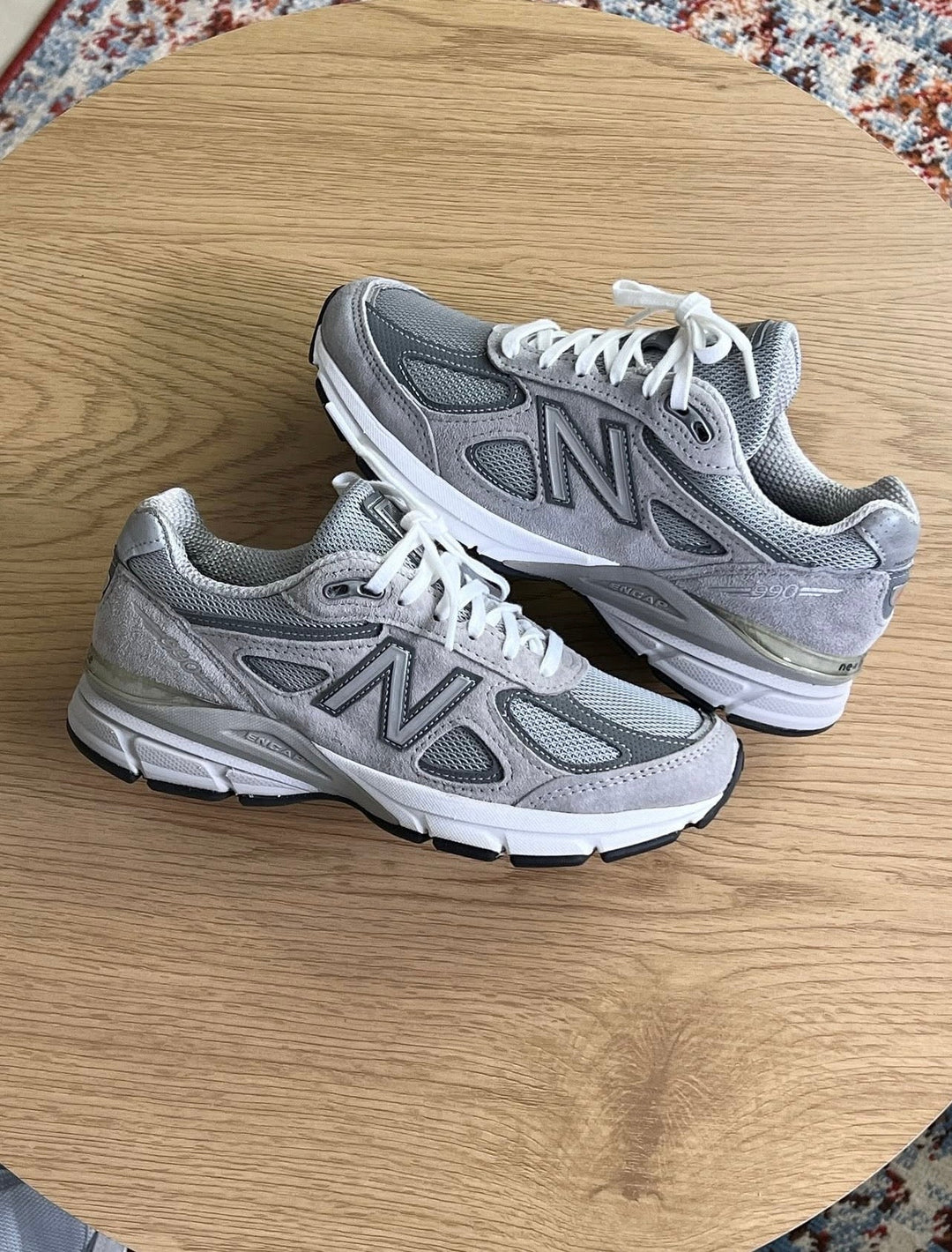 New Balance 990