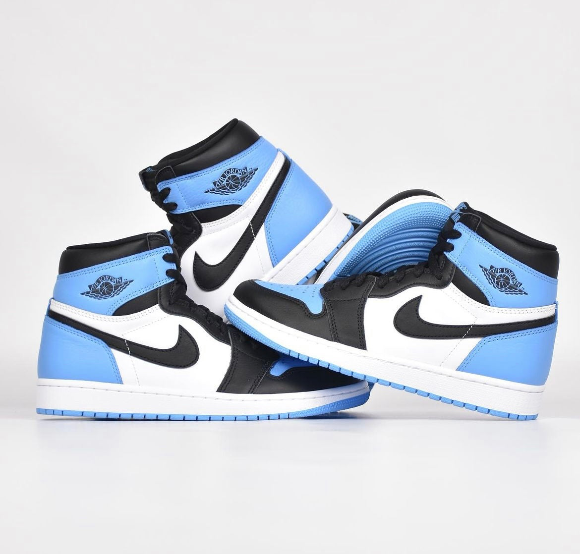 AIR JORDAN 1 HIGH