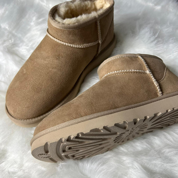 UGG CLASSIC ULTRA MINI