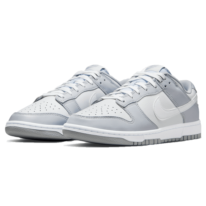 NIKE DUNK LOW &