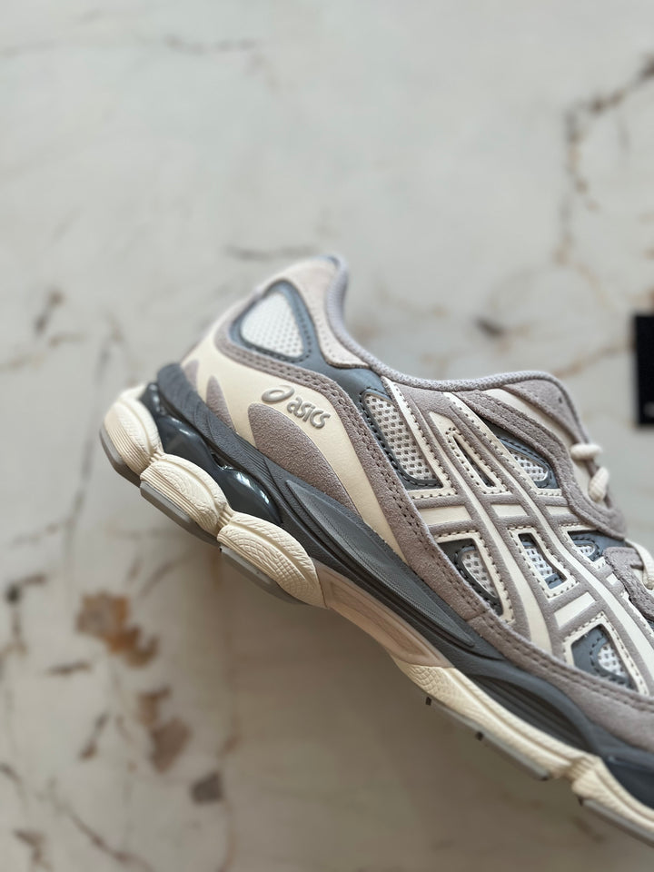 ASICS GEL NYC &