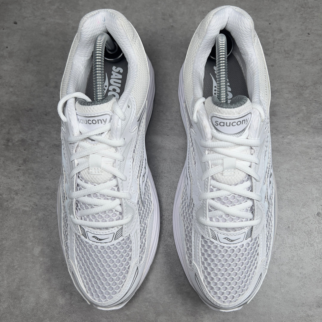 SAUCONY PROGRID OMNI 9 OG TRIPLE WHITE