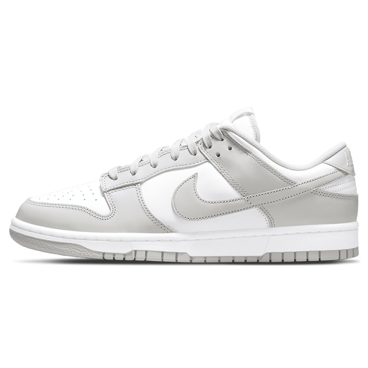 NIKE DUNK LOW &