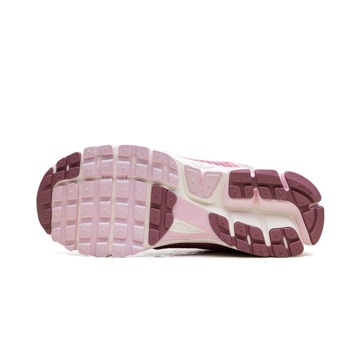 NIKE ZOOM VOMERO 5 ELEMENTAL PINK (WOMEN&