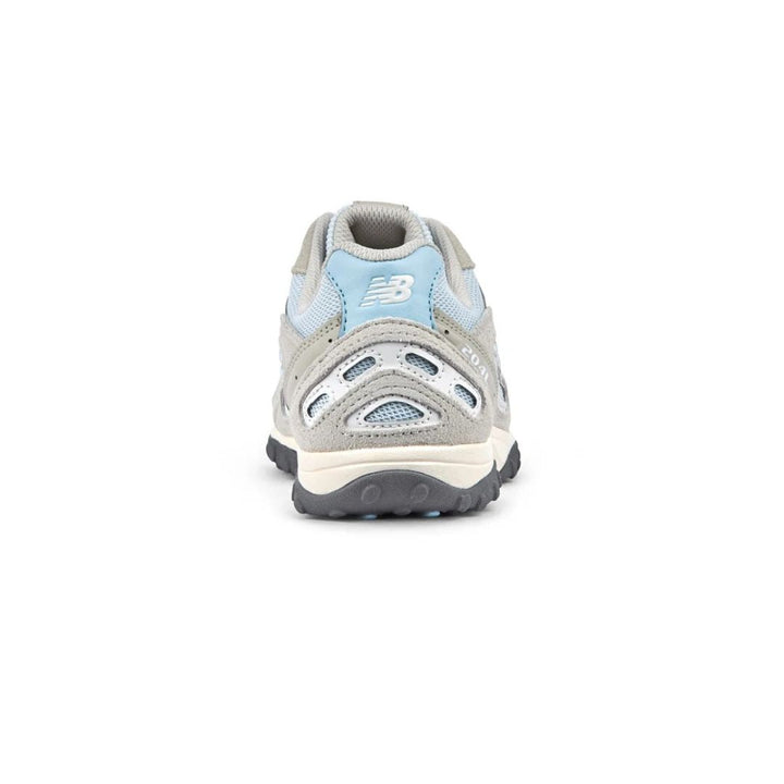NEW BALANCE 204L LINEN