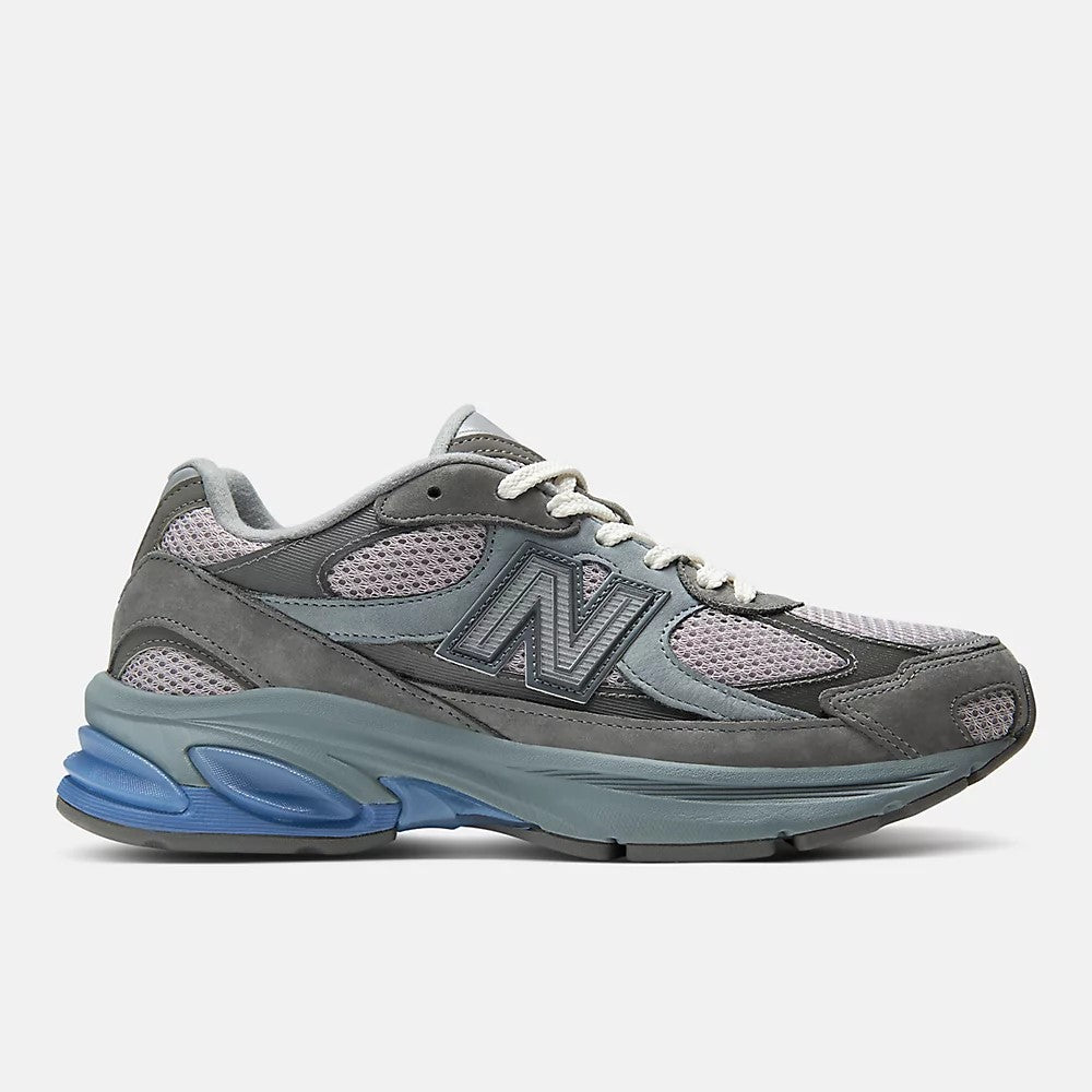 NEW BALANCE 2010 GREY