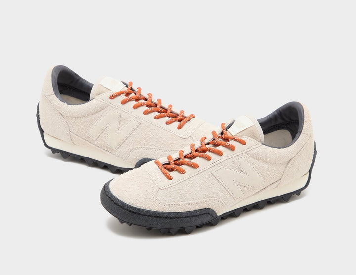 NEW BALANCE GATOR RUN BEIGE