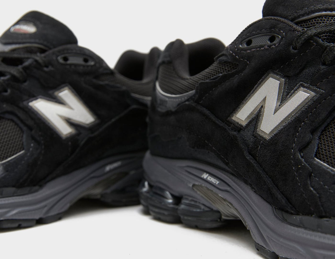 NEW BALANCE U2002DX PROTECTION PACK GORE-TEX BLACK