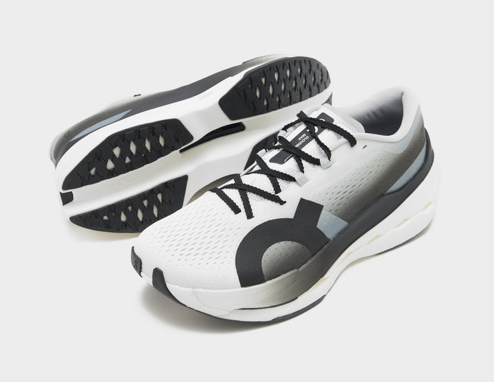 ON RUNNING CLOUDBOOM MAX GREY