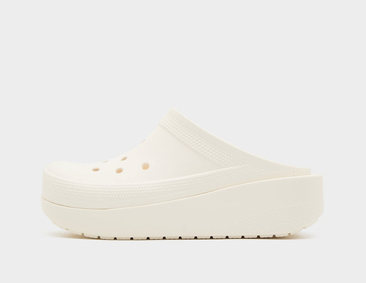 CROCS BLUNT TOE CLOG WHITE