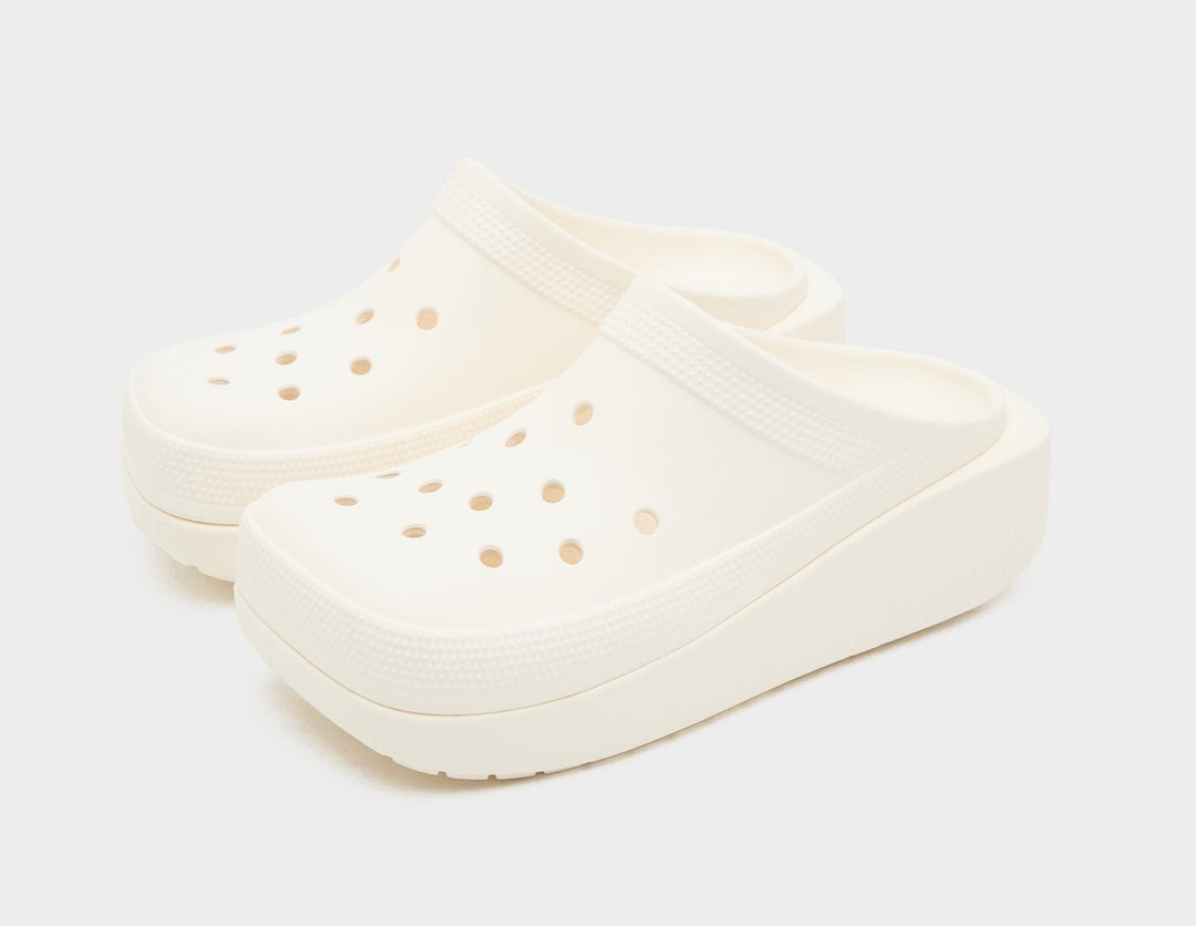 CROCS BLUNT TOE CLOG WHITE