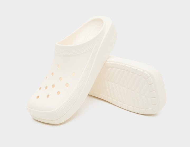 CROCS BLUNT TOE CLOG WHITE