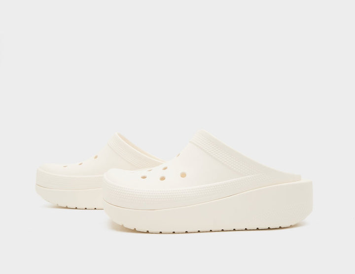 CROCS BLUNT TOE CLOG WHITE