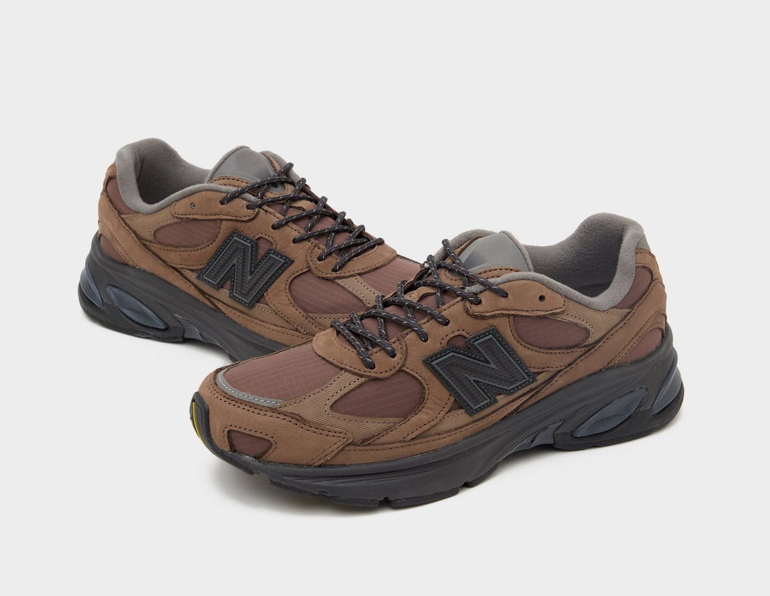 NEW BALANCE 2010 BROWN