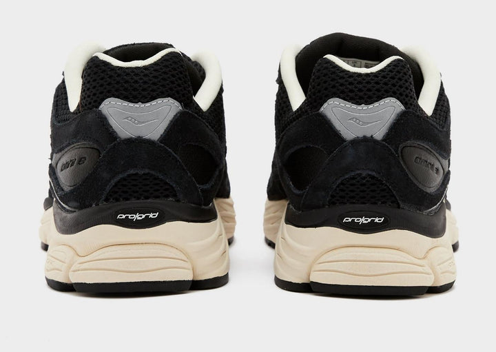 SAUCONY PROGRID OMNI 9 PREMIUM BLACK