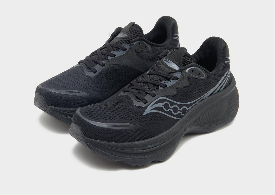 SAUCONY HURRICANE 26 BLACK