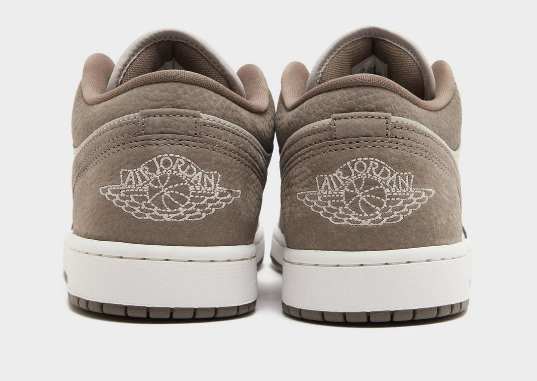 JORDAN AIR 1 LOW WOMEN&