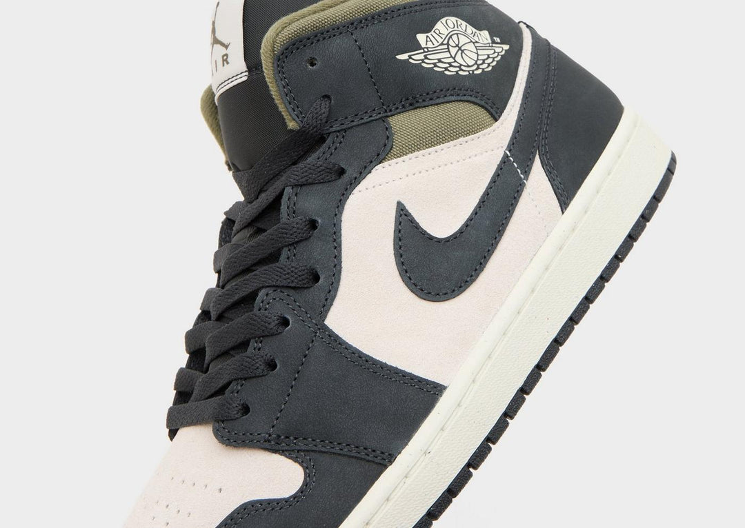 JORDAN AIR 1 MID LIGHT OREWOOD BROWN OFF