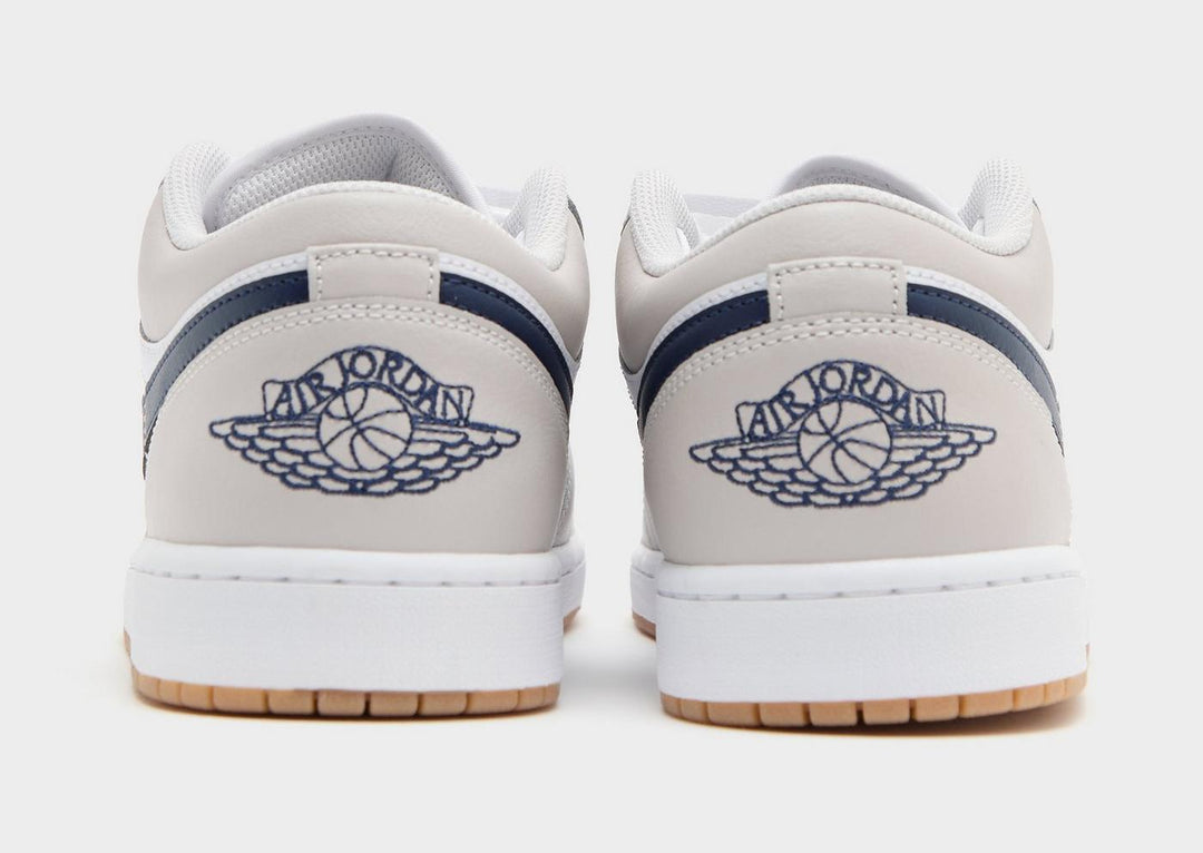 JORDAN AIR 1 LOW WHITE NEUTRAL GREY GUM