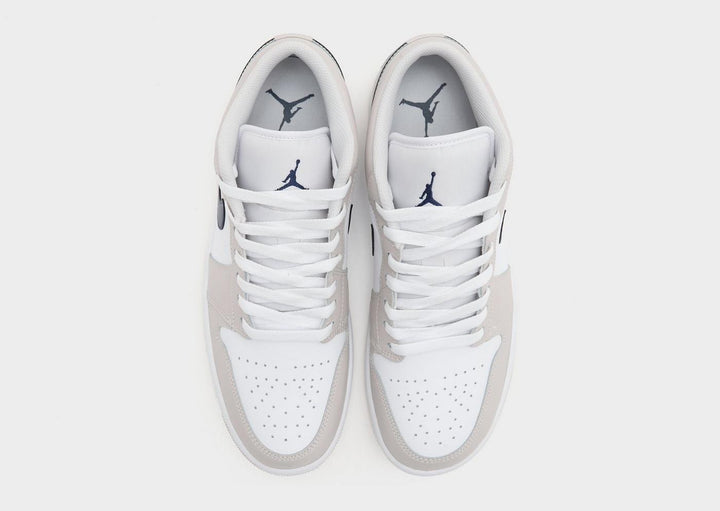 JORDAN AIR 1 LOW WHITE NEUTRAL GREY GUM