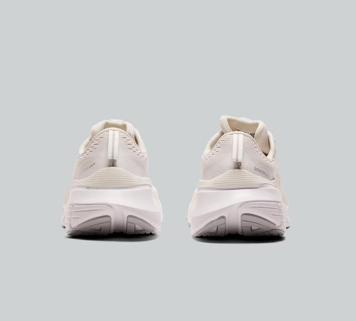 SAUCONY WOMENS GUIDE 18 TRAINER IVORY