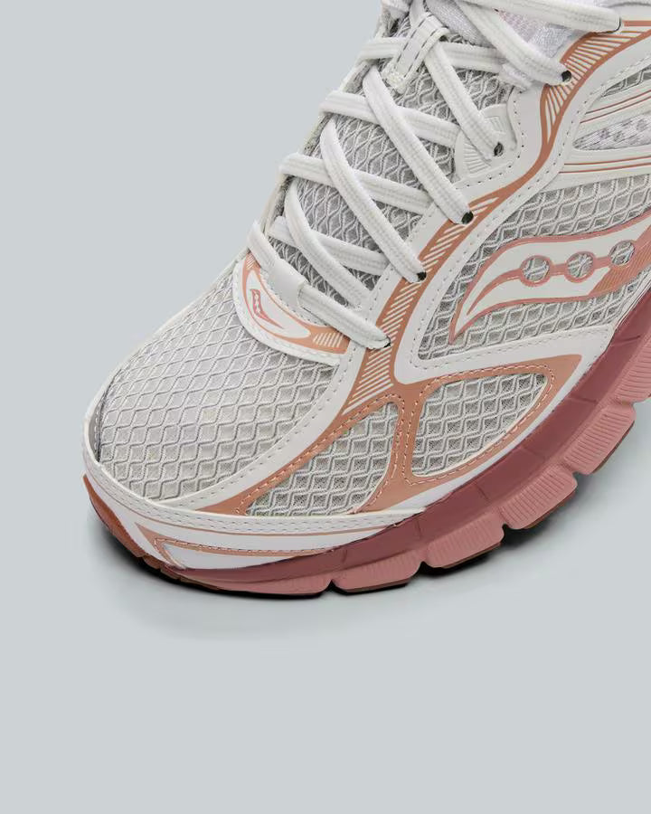 SAUCONY PROGRID GUIDE 7 TRAINER WHITE / PEACH