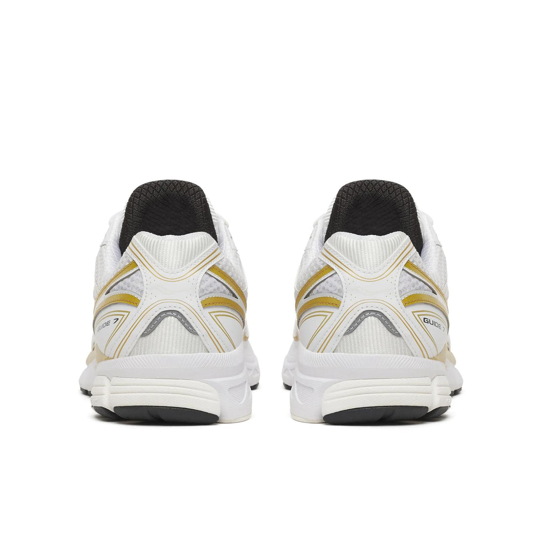 SAUCONY PROGRID GUIDE 7 WHITE VEGAS