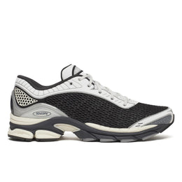 SAUCONY PROGRID PARAMOUNT BLACK WHITE