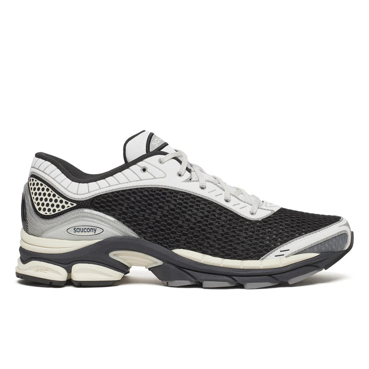 SAUCONY PROGRID PARAMOUNT BLACK WHITE