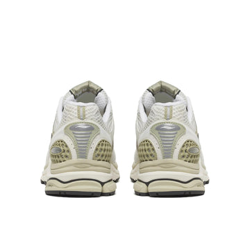 SAUCONY PROGRID TRIUMPH 4 WHITE ONYX ELM — Stock