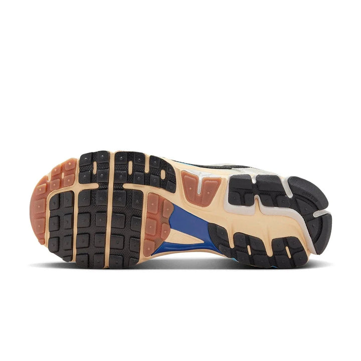 NIKE ZOOM VOMERO 5 DESIGNED BY JAPAN (WOMEN&