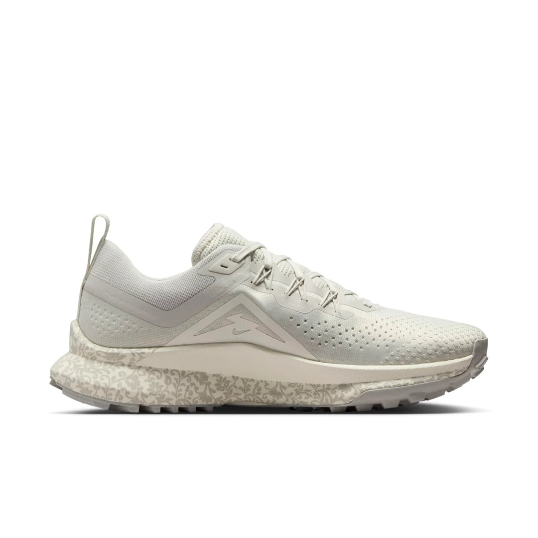 NIKE REACT PEGASUS TRAIL 4 GIVE HER FLOWERS W