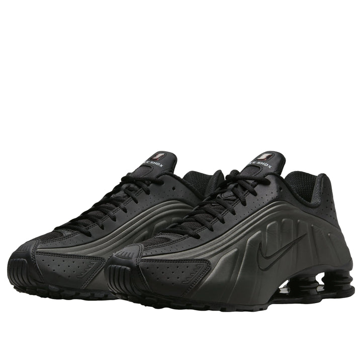 NIKE SHOX R4 BLACK BRIGHT CRIMSON
