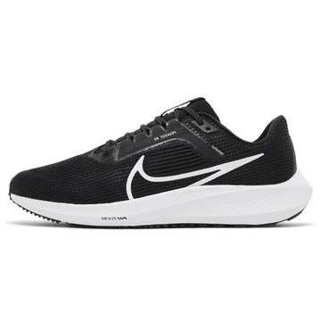 NIKE AIR ZOOM PEGASUS 40 BLACK WHITE — Stock