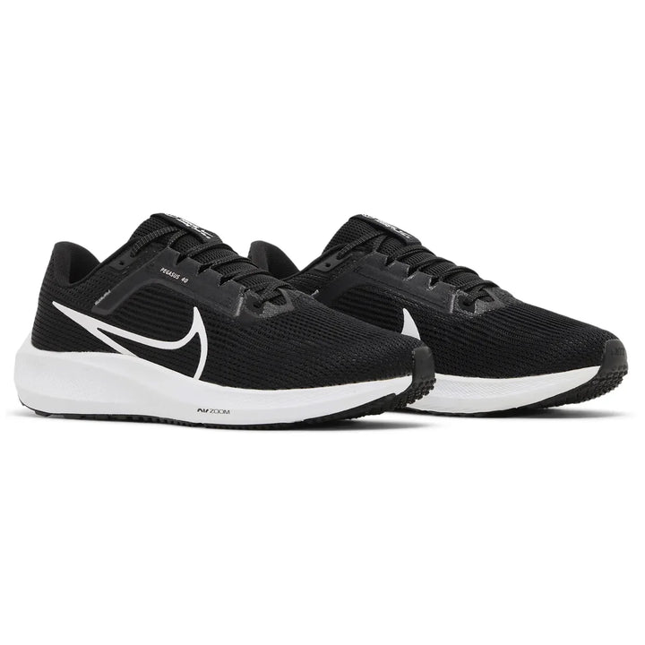 NIKE AIR ZOOM PEGASUS 40 BLACK WHITE