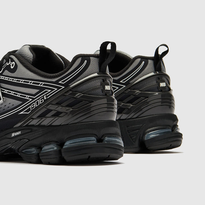 NEW BALANCE 1906E BLACK