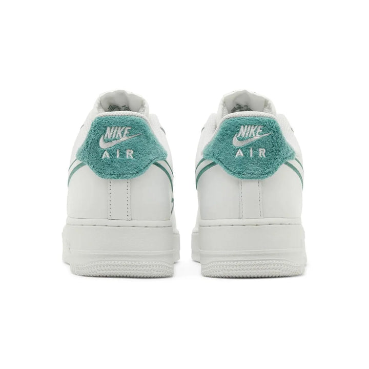 NIKE AIR FORCE 1 LOW RESORT &amp; SPORT