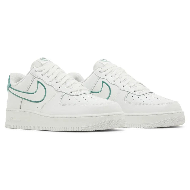 NIKE AIR FORCE 1 LOW RESORT &amp; SPORT