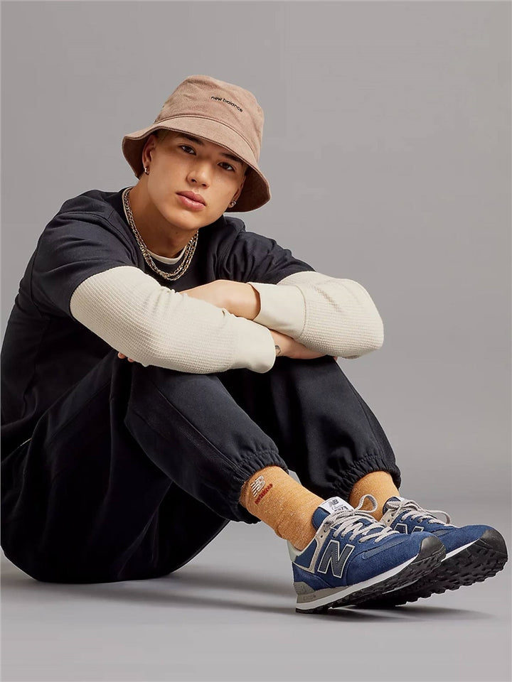 NEW BALANCE 574 CORE TTRAINERS NAVY WITH WHITE