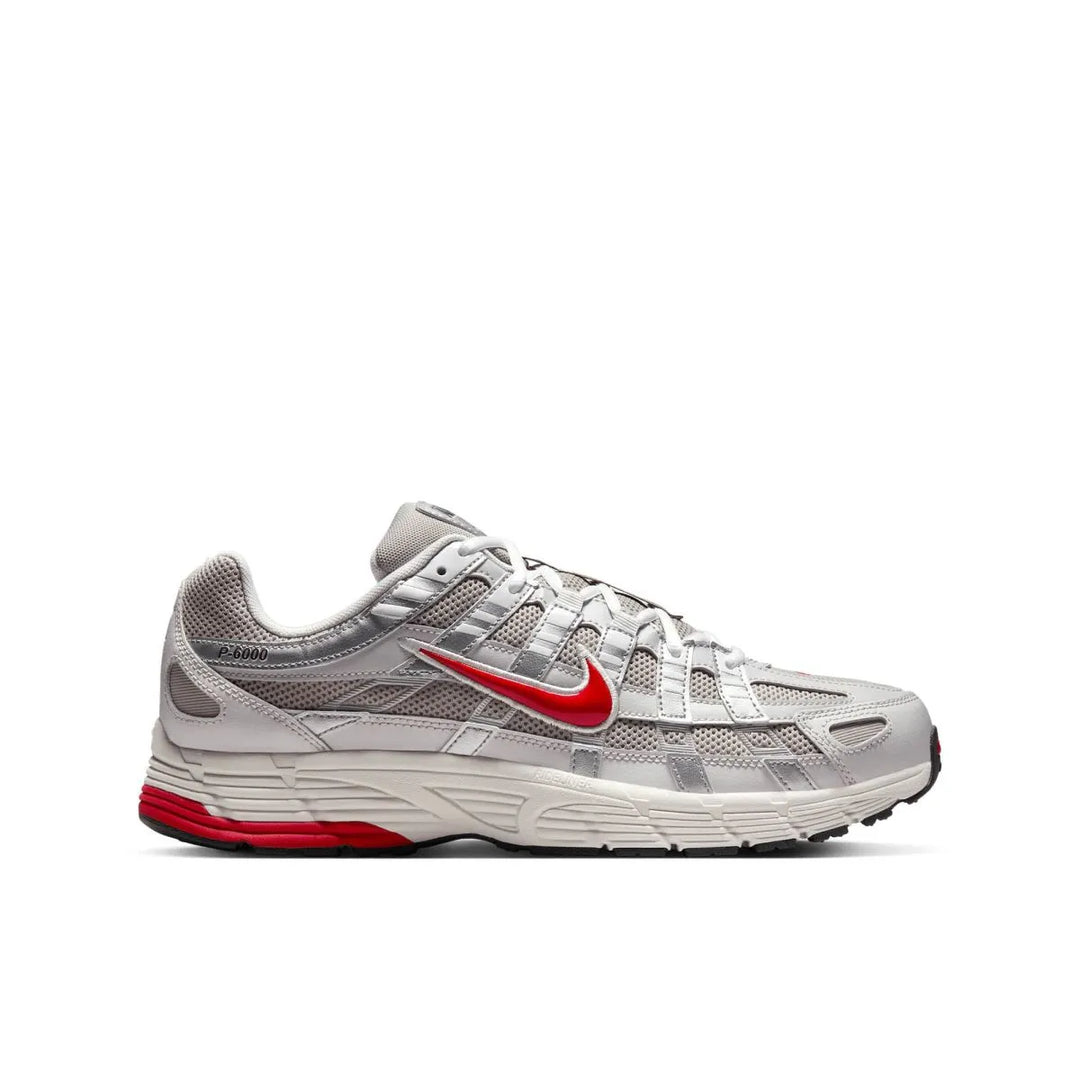 NIKE P-6000 COLLEGE GREY FIRE RED