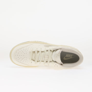 NIKE DUNK LOW RETRO PREMIUM SAIL/ LIGHT BONE-COCONUT MILK — Stock