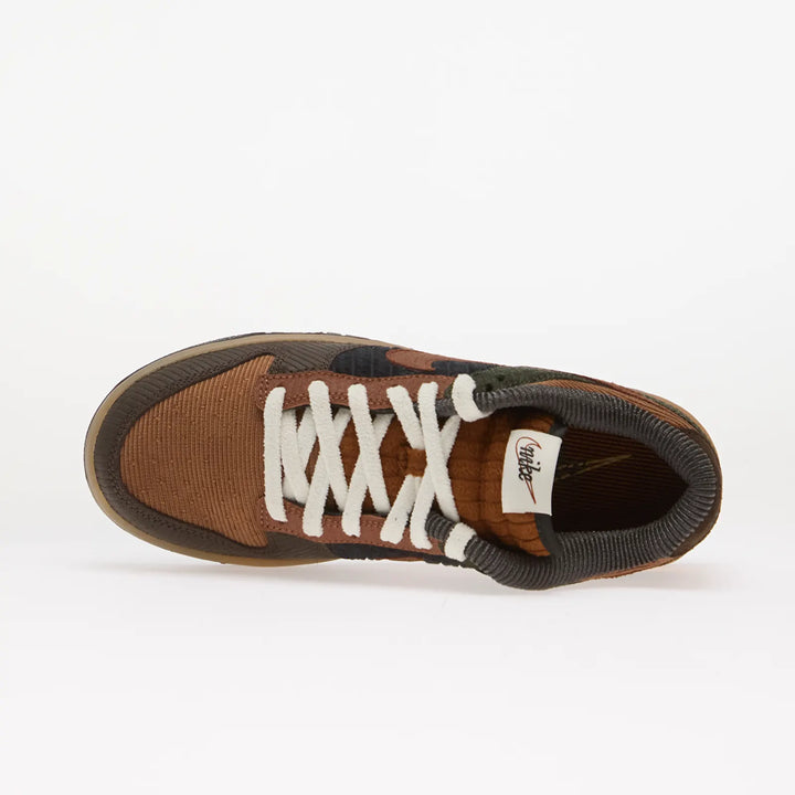NIKE DUNK LOW RETRO PREMIUM LT BRITISH TAN/ CINNAMON-CARGO KHAKI