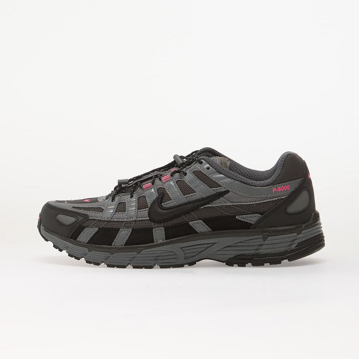 NIKE P-6000 MEDIUM ASH/ BLACK-IRON GREY-HYPER PINK