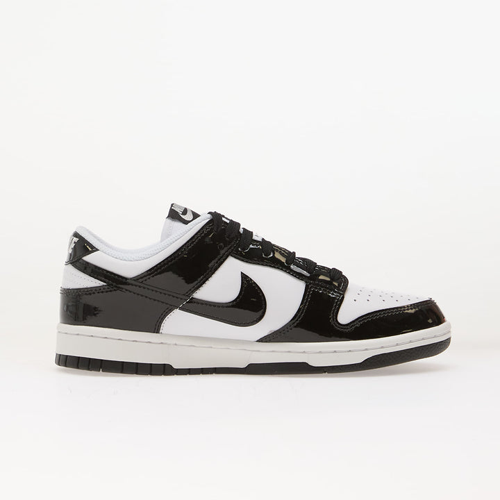 NIKE DUNK LOW SE WHITE/ BLACK-WHITE-METALLIC SILVER
