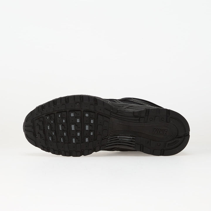 NIKE W P-6000 BLACK/ DARK GREY