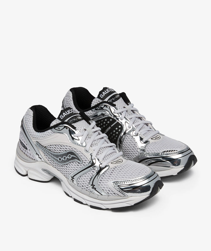 SAUCONY PROGRID TRIUMPH 4 WHITE