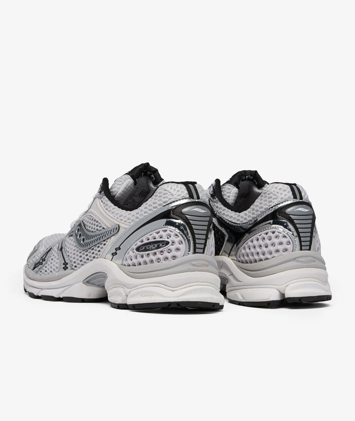 SAUCONY PROGRID TRIUMPH 4 WHITE
