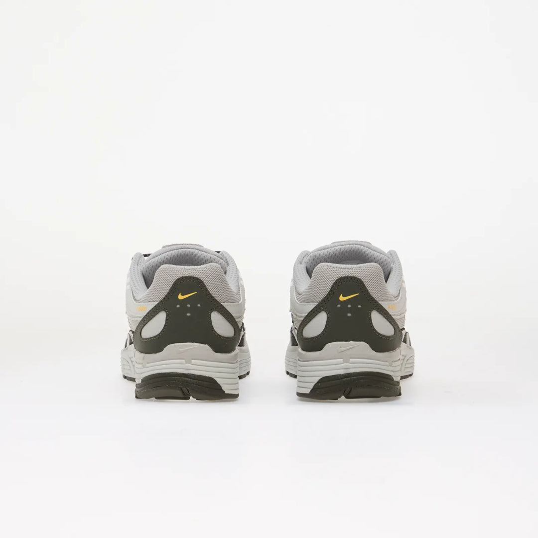 NIKE P-6000 GREY FOG/ NEWSPRINT-PHOTON DUST