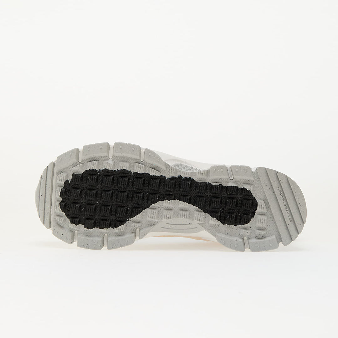 NIKE ZOOM VOMERO ROAM WHITE/ WHITE-SUMMIT WHITE-PHANTOM