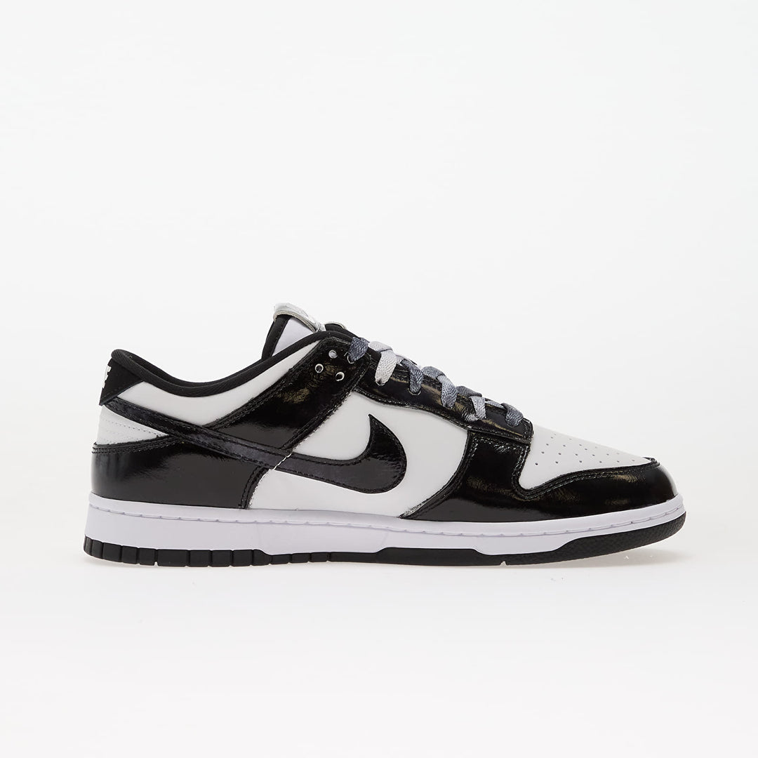 NIKE DUNK LOW RETRO SE WHITE/ BLACK-BLACK